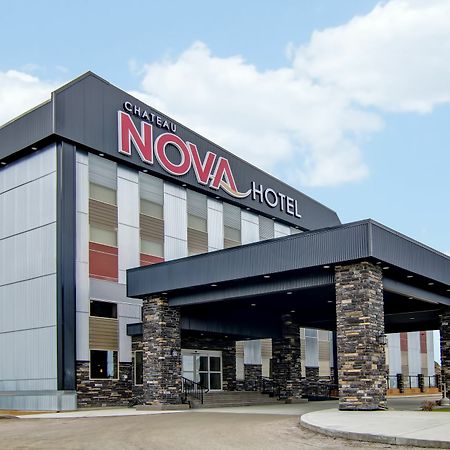Chateau Nova Yellowknife Εξωτερικό φωτογραφία