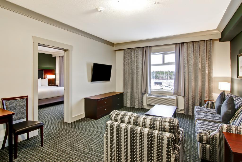 Chateau Nova Yellowknife Εξωτερικό φωτογραφία