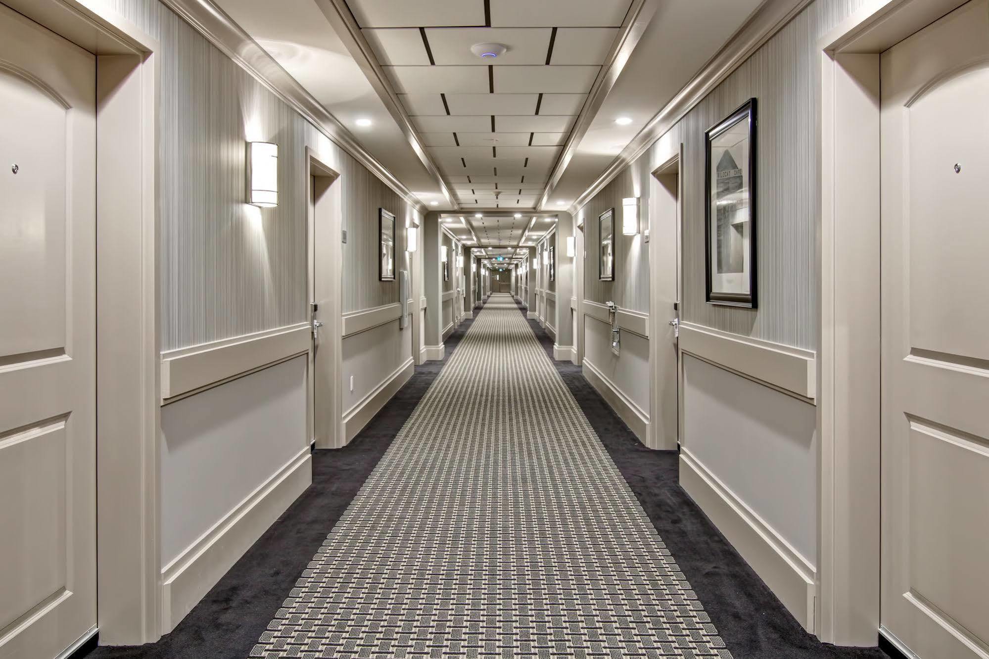Chateau Nova Yellowknife Εξωτερικό φωτογραφία