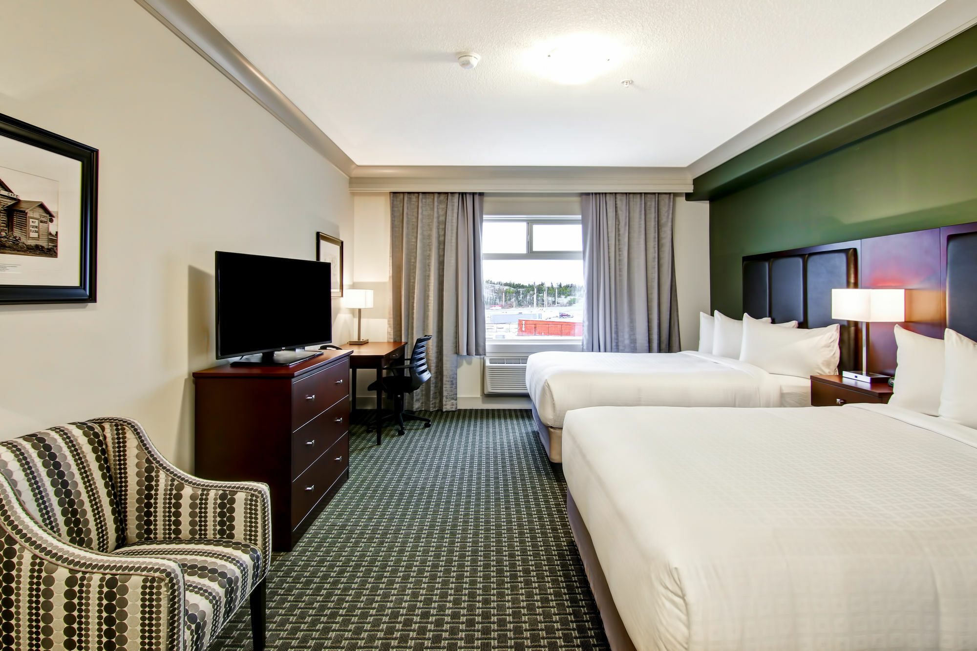 Chateau Nova Yellowknife Εξωτερικό φωτογραφία